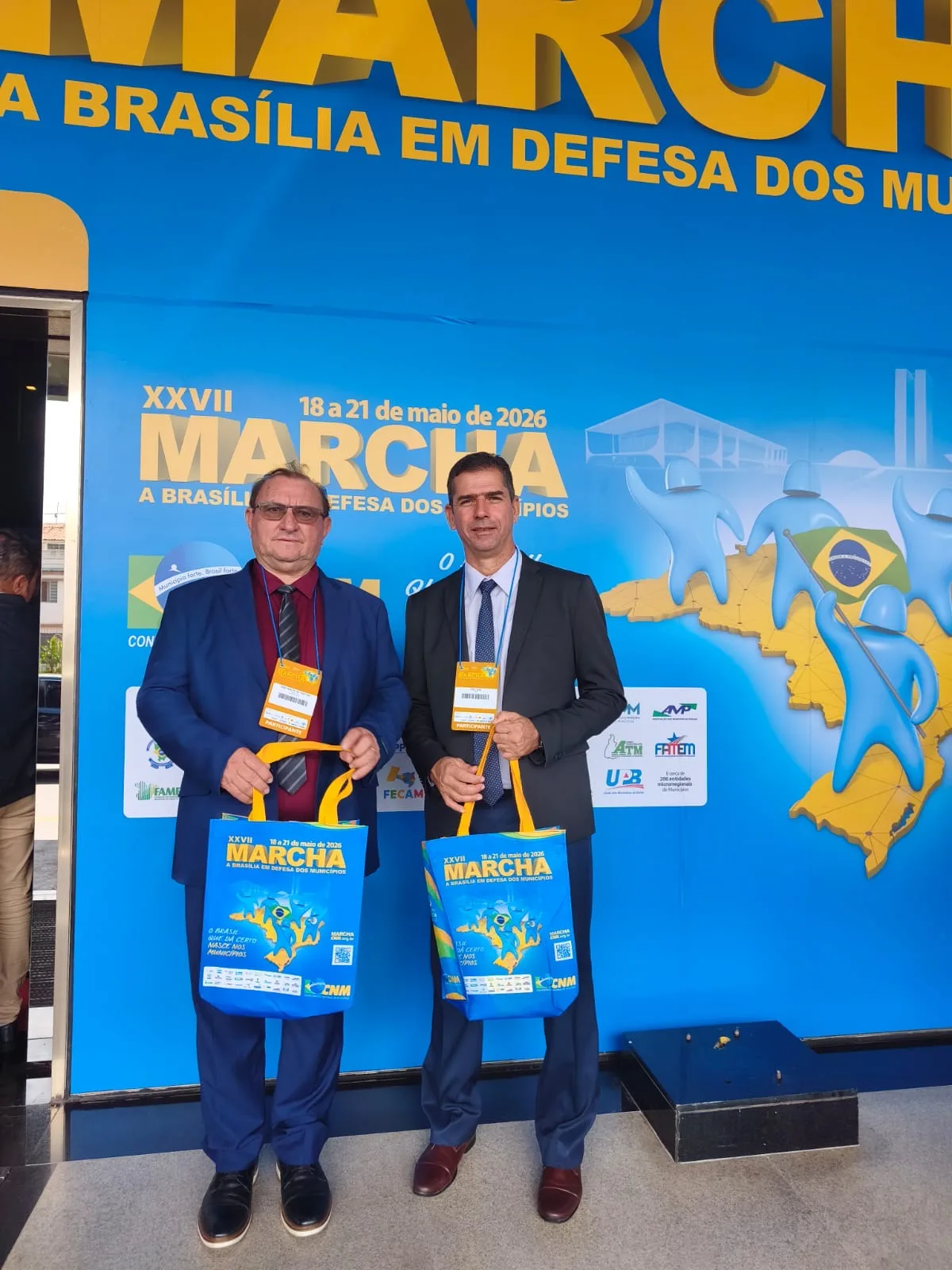 Prefeito Marcos Freitas e vice Moizés Leal participam da abertura da Marcha dos Prefeitos em Brasília