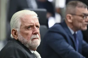 PF faz operação contra senador Jaques Wagner por ordem do STF