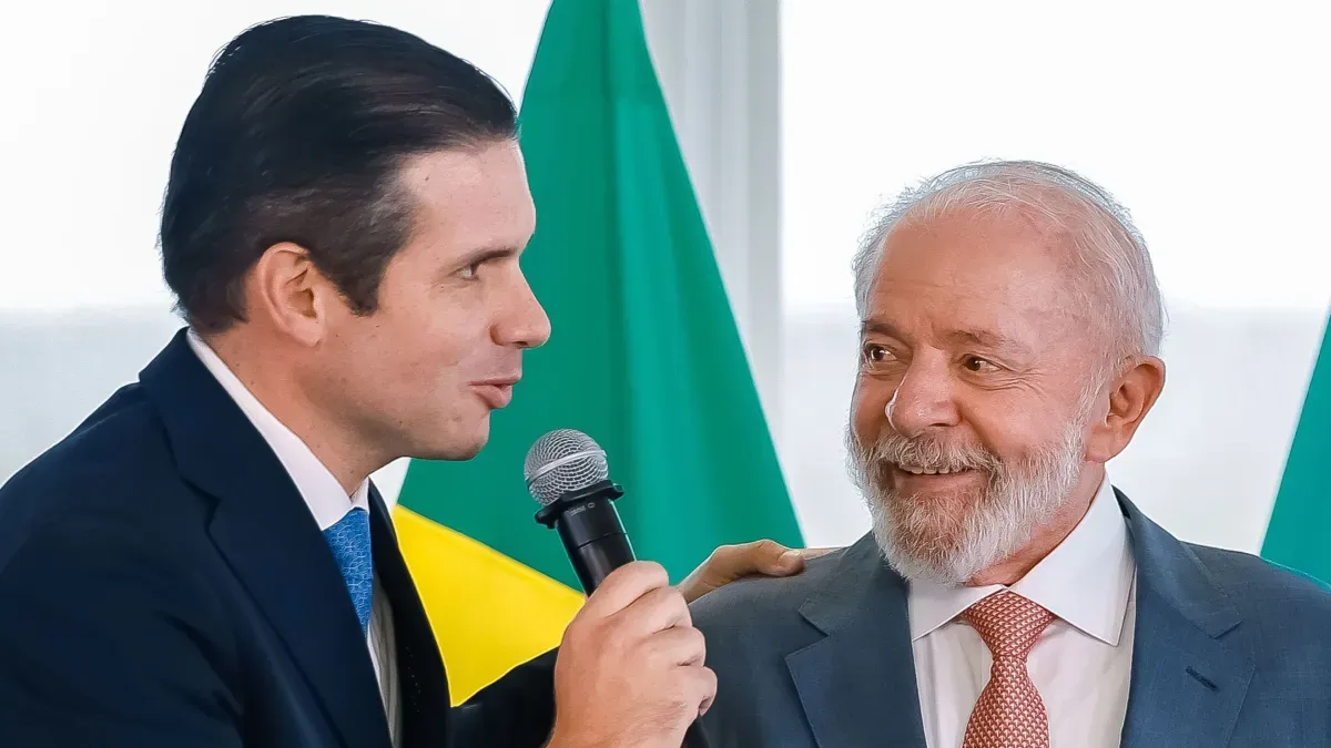 Hugo Motta declara apoio à reeleição de Lula após neutralidade do Republicanos