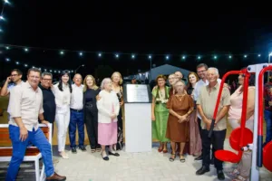 Barra de São Miguel inaugura praça em homenagem a Álvaro do Bomfim Truta