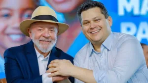 Lula marca anúncio do fim da taxa das blusinhas para quarta
