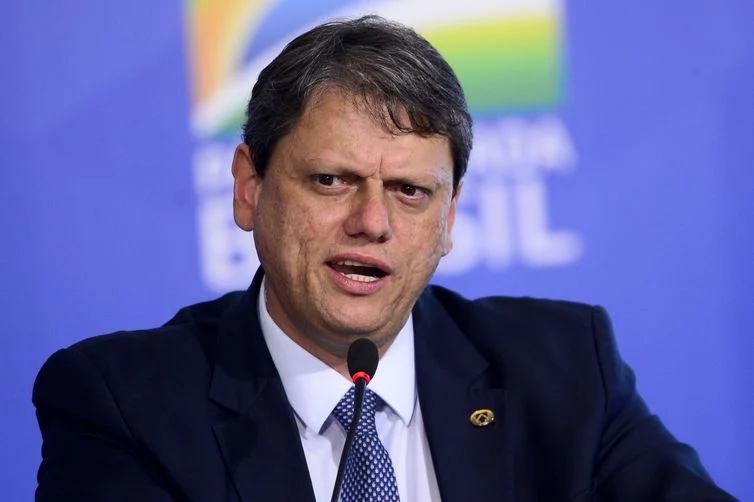 Tarcísio oficializa candidatura à reeleição ao Governo de São Paulo