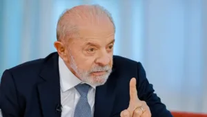 Campanha de Lula reavalia presença em debate da TV Globo
