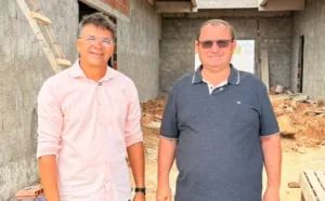 Prefeito Marcos Freitas acompanha ampliação da Escola João Agripino em Boqueirão