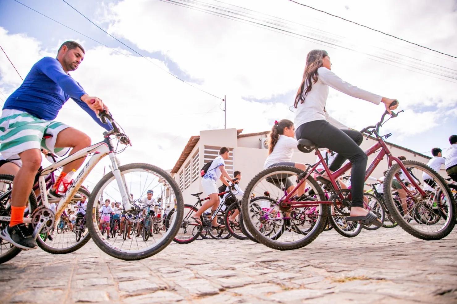 Pedal Literário une esporte, história e gastronomia no FLIBARRA 2026