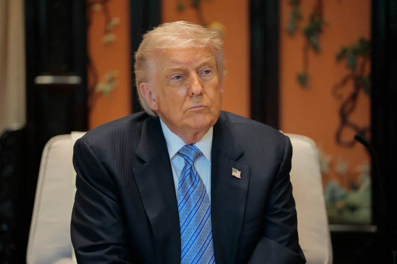Trump celebra avanço de Flávio e vê disputa apertada contra Lula