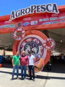 Prefeito Marcos Freitas prestigia 2º AgroPesca em Caraúbas e elogia gestão de Nerivan