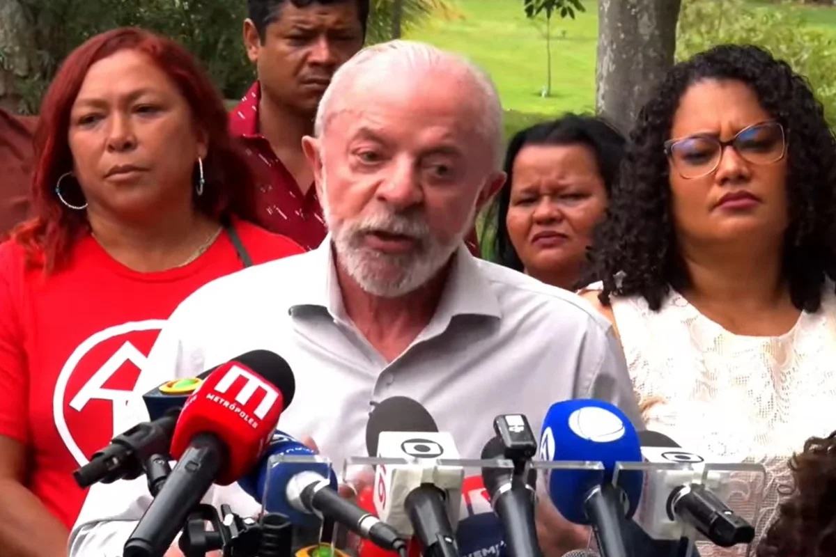 “Estão extrapolando em decisões contra minha campanha”, diz Lula sobre TSE