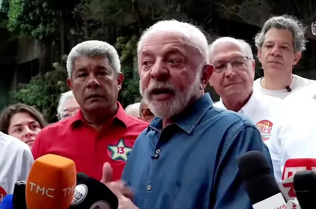 Lula: TSE toma “decisões tendenciosas” contra campanha
